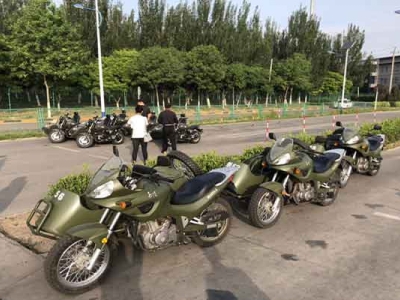 東方時尚學員摩托車考試現場