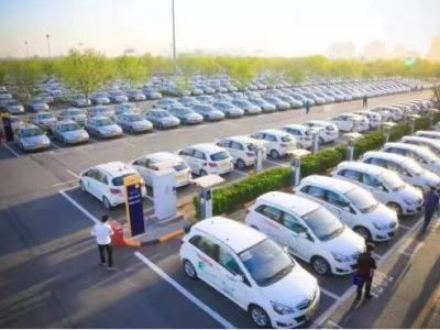 東方時尚報名需要什么？