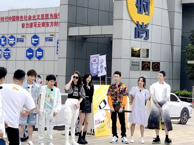 東方時尚b2的駕駛證增駕多少錢？