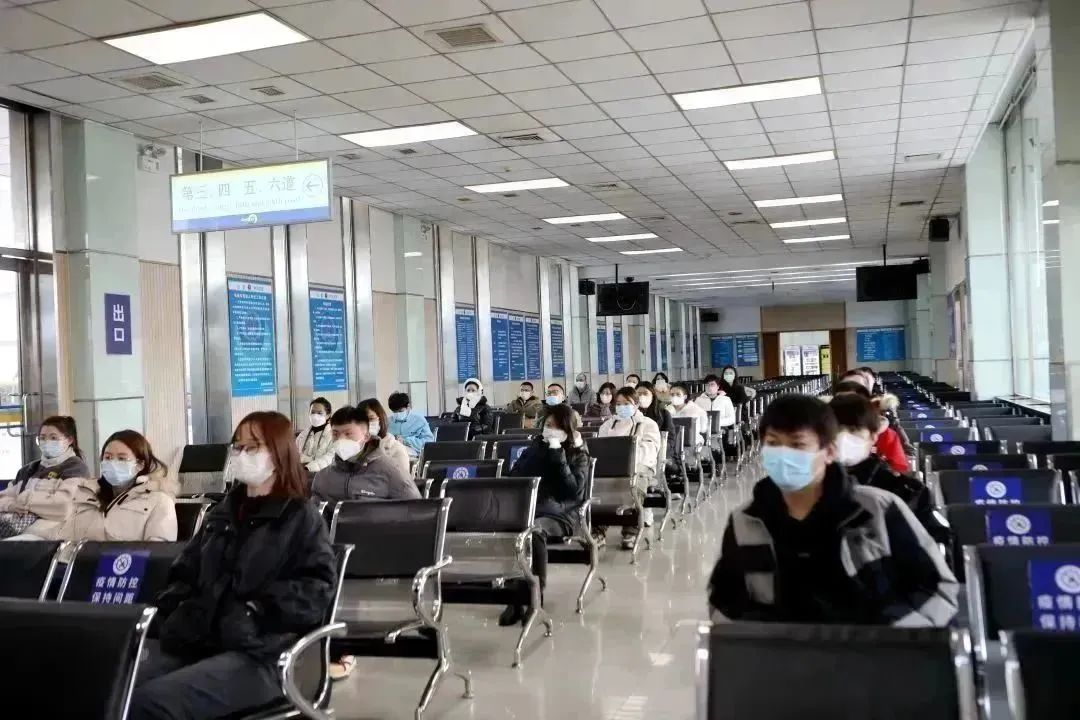 「東方時(shí)尚駕校」