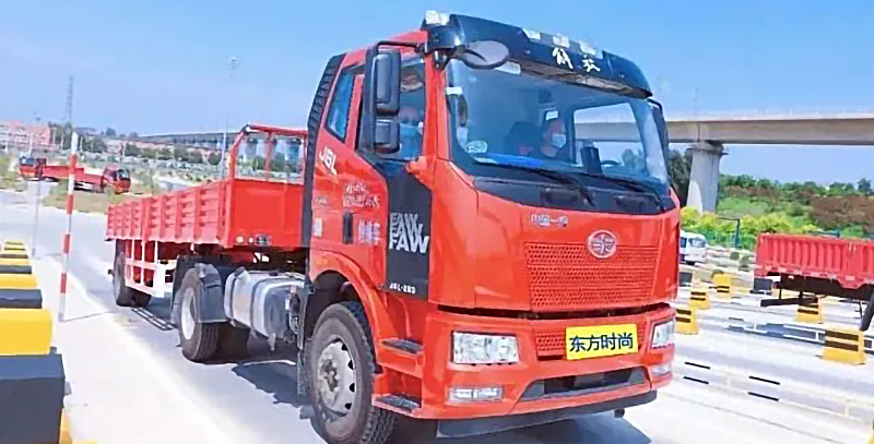 北京東方時(shí)尚駕校初學(xué)大型貨車駕照班